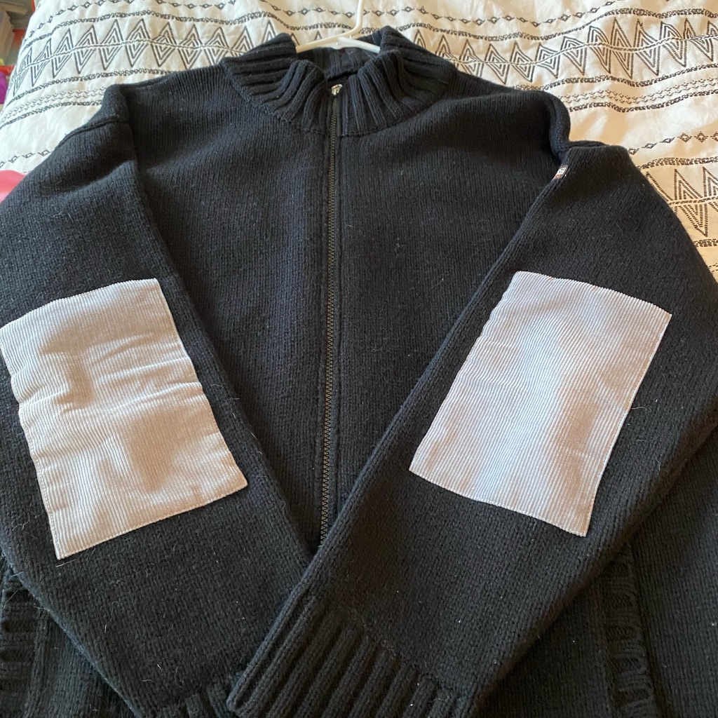 100% Wool Pullover